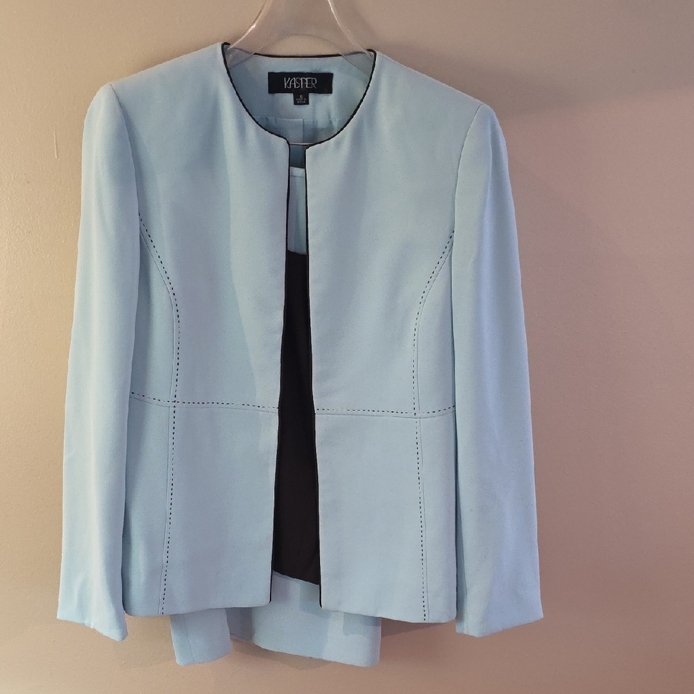 Kasper Women's Light Blue A-Line Skirt Suit